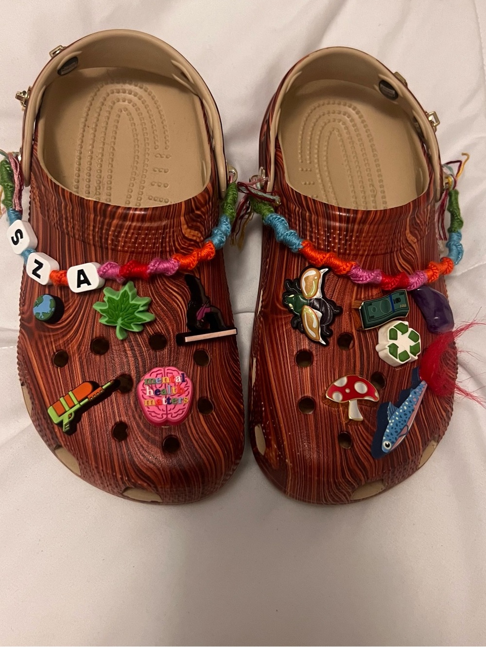 Sza Crocs